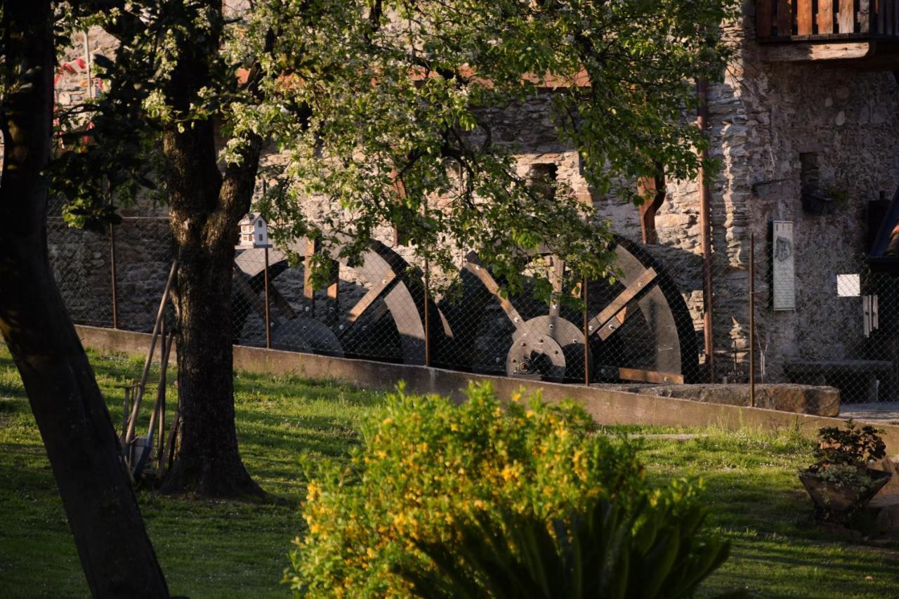 La Roggia - Lake Como Heritage Home In Molino Maufet Watermill - Patio On The Garden Colico Buitenkant foto